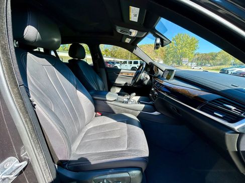 Used 2017 BMW X6 xDrive35i image 19