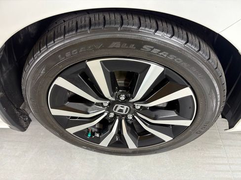 Used 2022 Honda Civic EX image 10