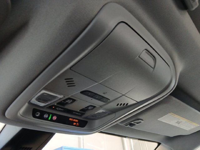 Used 2023 GMC Acadia SLT w/ Elevation Edition FWD image 26