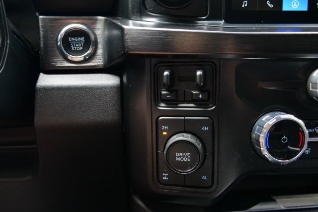 Used 2023 Ford F250 Lariat w/ Tow Technology Package AWD/4WD image 17