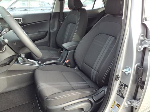 New 2026 Hyundai Venue SEL FWD image 5