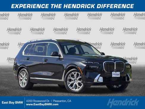 Certified 2025 BMW X7 xDrive40i image 1