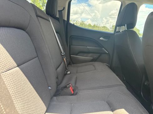 Used 2022 Chevrolet Colorado LT RWD image 13