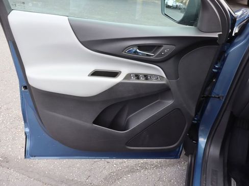 Used 2024 Chevrolet Equinox LS w/ LS Convenience Package FWD image 21