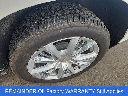 Used 2024 Chevrolet Suburban High Country AWD/4WD image 11