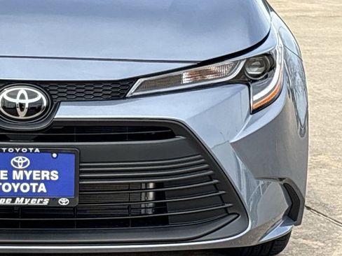 Certified 2026 Toyota Corolla LE image 4