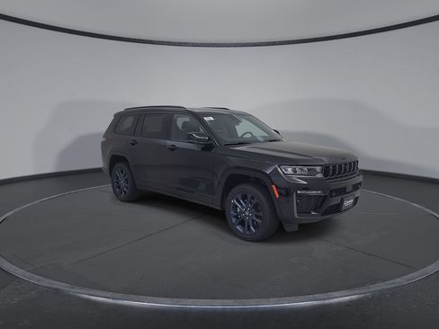 New 2026 Jeep Grand Cherokee L Limited AWD/4WD image 3