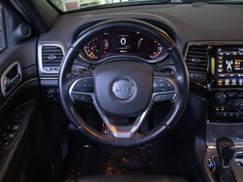 Used 2021 Jeep Grand Cherokee Limited w/ Luxury Group II image 12