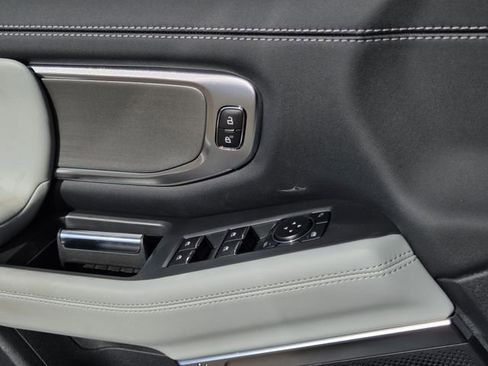 New 2026 Ford Expedition Platinum image 15