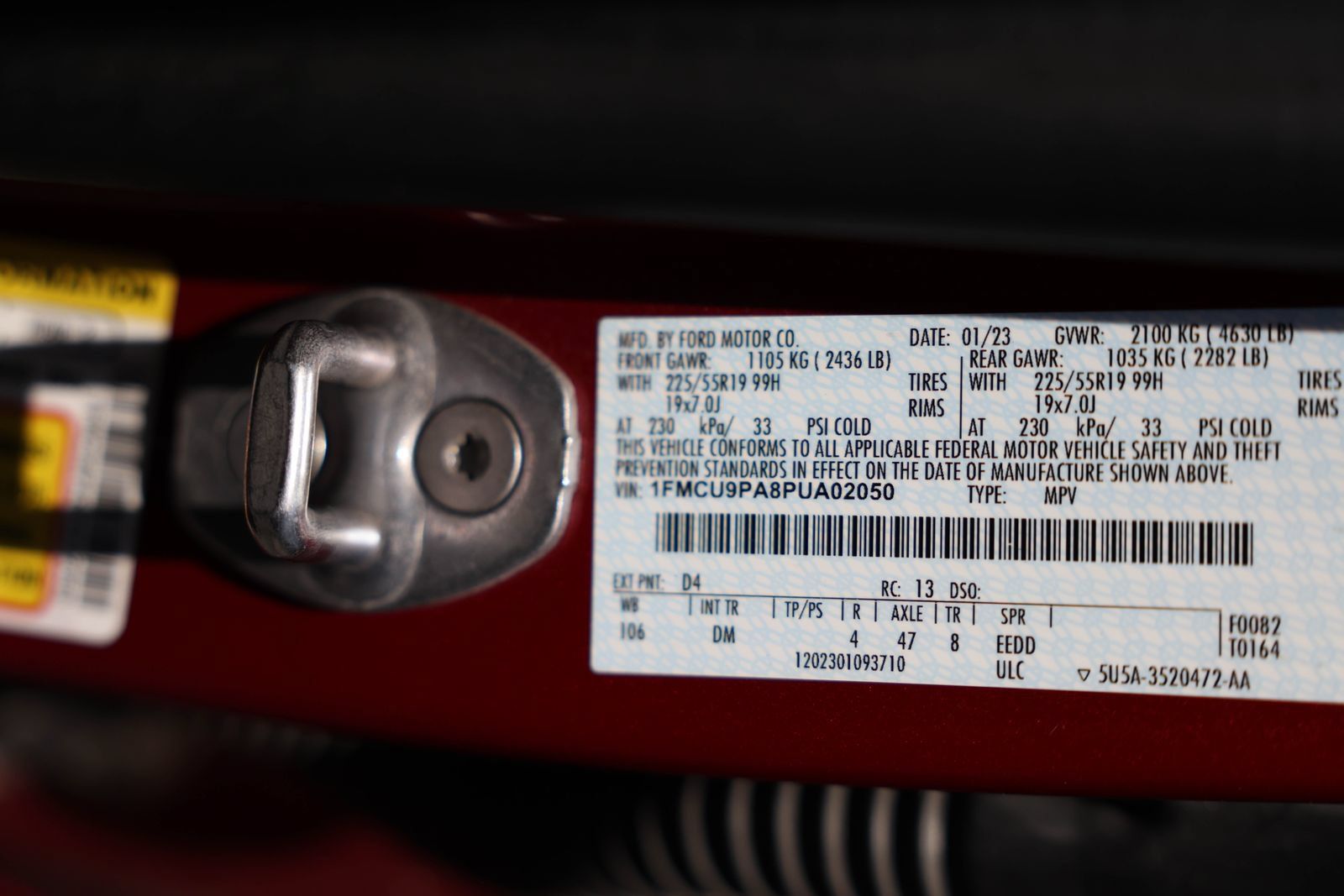 Certified 2023 Ford Escape ST-Line Elite w/ Premium Technology Package AWD/4WD image 39