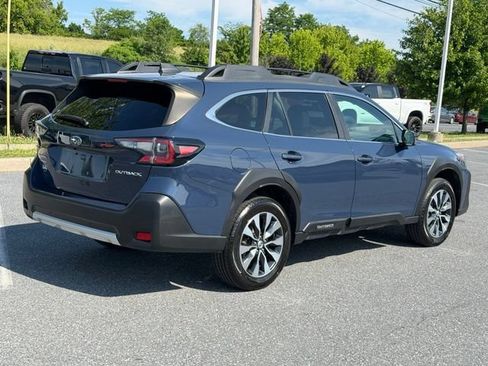 Used 2023 Subaru Outback Limited AWD/4WD image 13