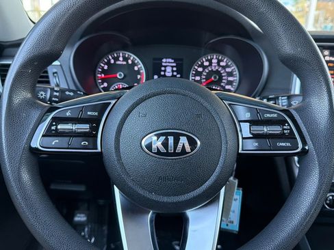 Used 2019 Kia Optima LX FWD image 21