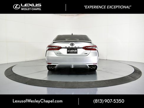 Used 2022 Toyota Camry XSE image 7