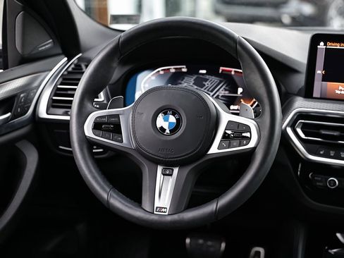 Used 2025 BMW X4 xDrive30i w/ Premium Package image 27