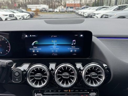 Certified 2023 Mercedes-Benz GLA 250 4MATIC image 18