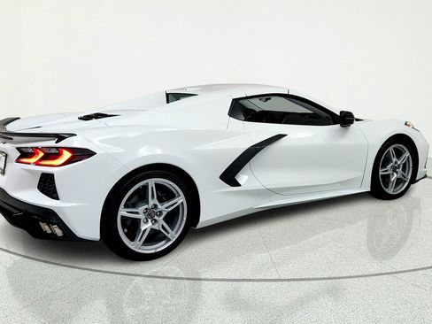 Used 2024 Chevrolet Corvette Stingray Premium Conv w/ Battery Protection Package RWD image 5