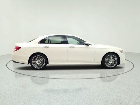 Certified 2020 Mercedes-Benz E 450 4MATIC Sedan image 4