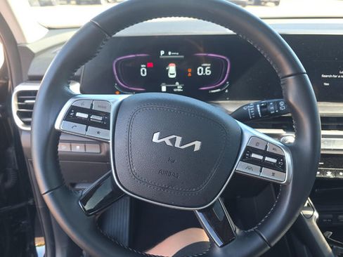 Used 2024 Kia Telluride S w/ S Sunroof Package AWD/4WD image 7