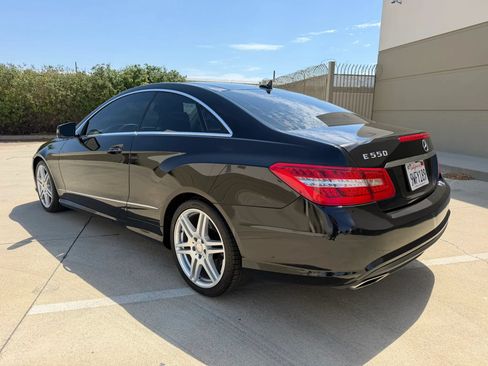 Used 2010 Mercedes-Benz E 550 Coupe image 7