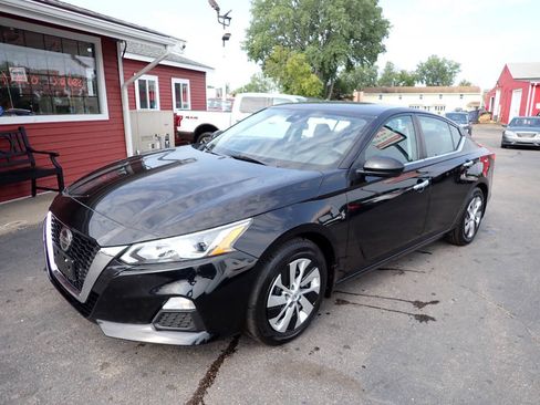 Used 2021 Nissan Altima 2.5 S FWD image 3