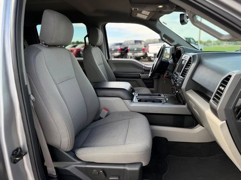 Used 2020 Ford F150 XLT w/ Equipment Group 302A Luxury AWD/4WD image 14