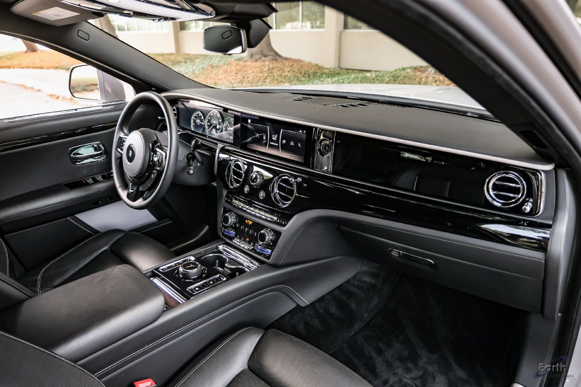 Used 2021 Rolls-Royce Ghost AWD/4WD image 43