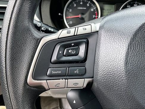 Used 2016 Subaru Forester 2.5i Premium AWD/4WD image 18