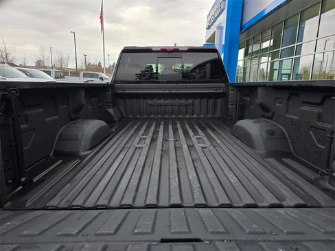 Used 2024 GMC Sierra 3500 Denali w/ Denali Reserve Package image 48