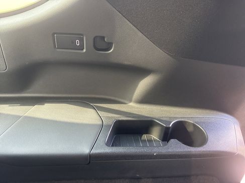 Certified 2024 Cadillac Escalade ESV Premium Luxury w/ Performance Package image 50