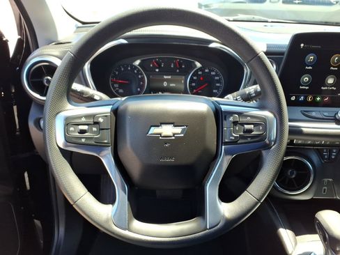 Used 2023 Chevrolet Blazer LT w/ Convenience Package FWD image 19