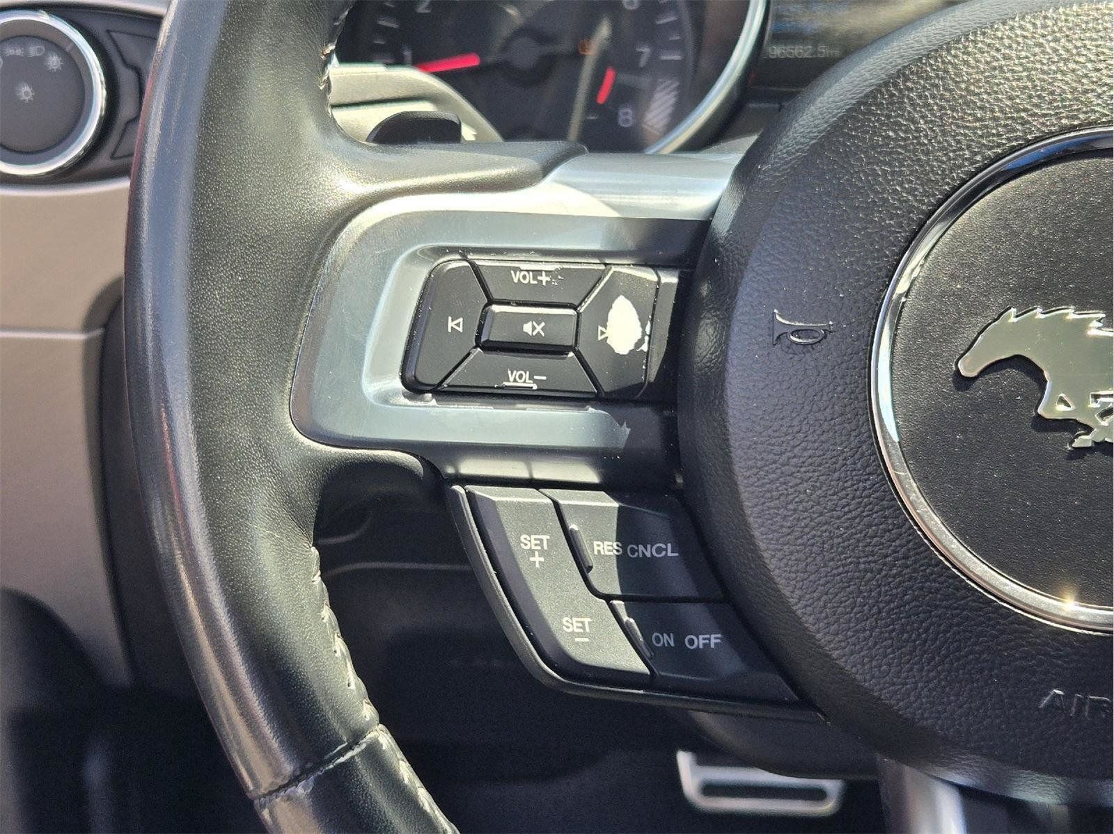 Used 2018 Ford Mustang GT Premium RWD image 27