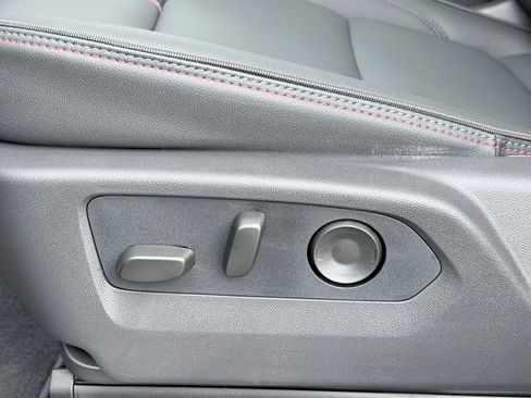 New 2026 Chevrolet Suburban RST image 26