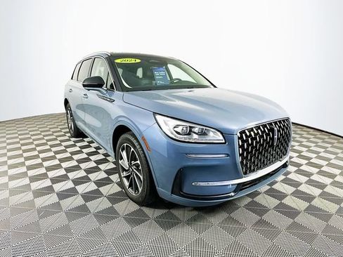 Used 2024 Lincoln Corsair Grand Touring w/ Equipment Group 301A AWD/4WD image 3