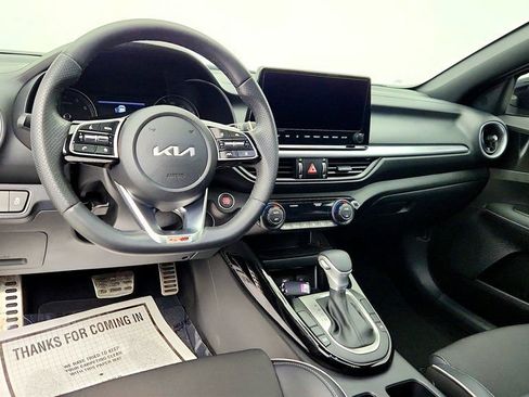 Used 2023 Kia Forte GT-Line w/ GT-Line Premium Package image 13