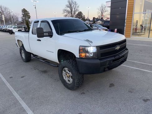 Used 2010 Chevrolet Silverado 1500 W/T image 7