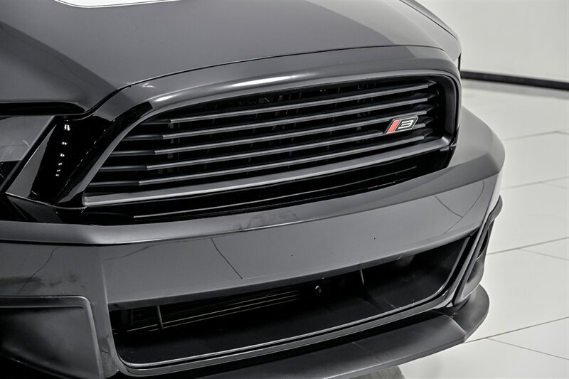Used 2014 Ford Mustang GT Premium RWD image 5