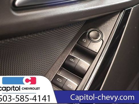 Used 2025 Chevrolet Equinox RS AWD/4WD image 12