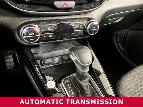 Certified 2022 Kia Soul GT-Line FWD image 14