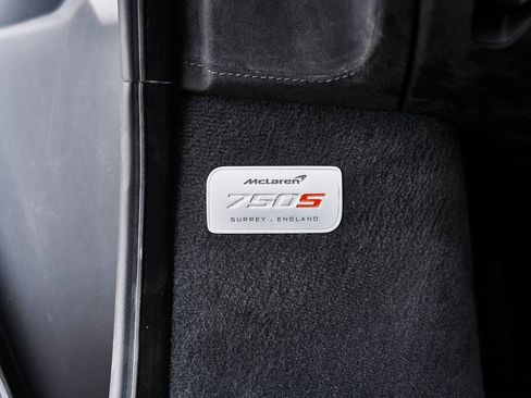 Used 2024 McLaren 750S image 35