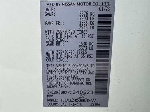 Used 2023 Nissan Pathfinder Platinum image 33