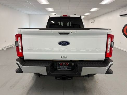 Used 2024 Ford F250 Lariat w/ Lariat Ultimate Package image 7