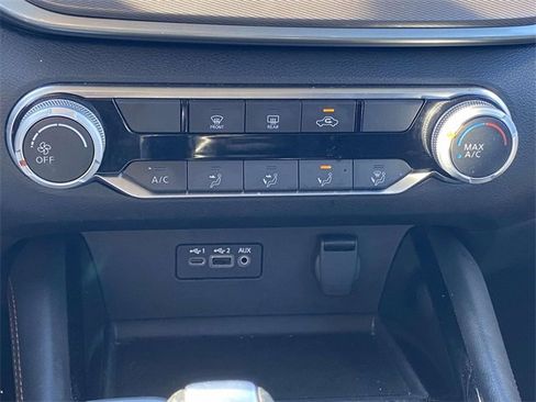 Used 2024 Nissan Altima 2.5 SR image 27