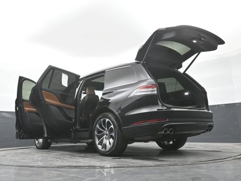 Used 2021 Lincoln Aviator Grand Touring w/ Elements Package Plus image 53