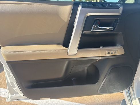 Used 2019 Toyota 4Runner Limited image 13