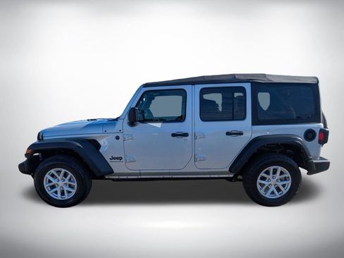 Used 2023 Jeep Wrangler Unlimited Sport AWD/4WD image 6