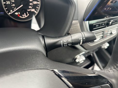 Used 2025 Nissan Altima 2.5 SL image 17