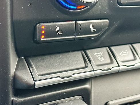 Used 2023 Chevrolet Silverado 3500 LTZ w/ Gooseneck/5TH Wheel Package image 19