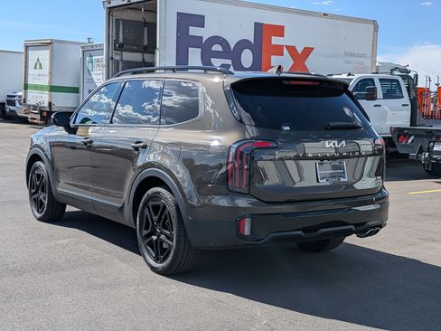 Certified 2024 Kia Telluride SX Prestige X-Line AWD/4WD image 3