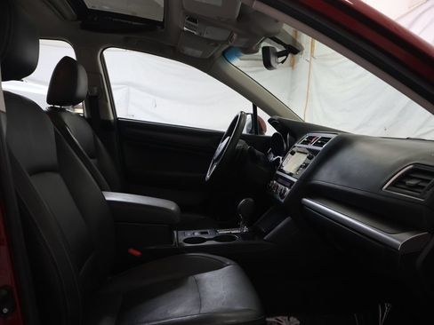 Used 2015 Subaru Legacy 3.6R Limited AWD/4WD image 9