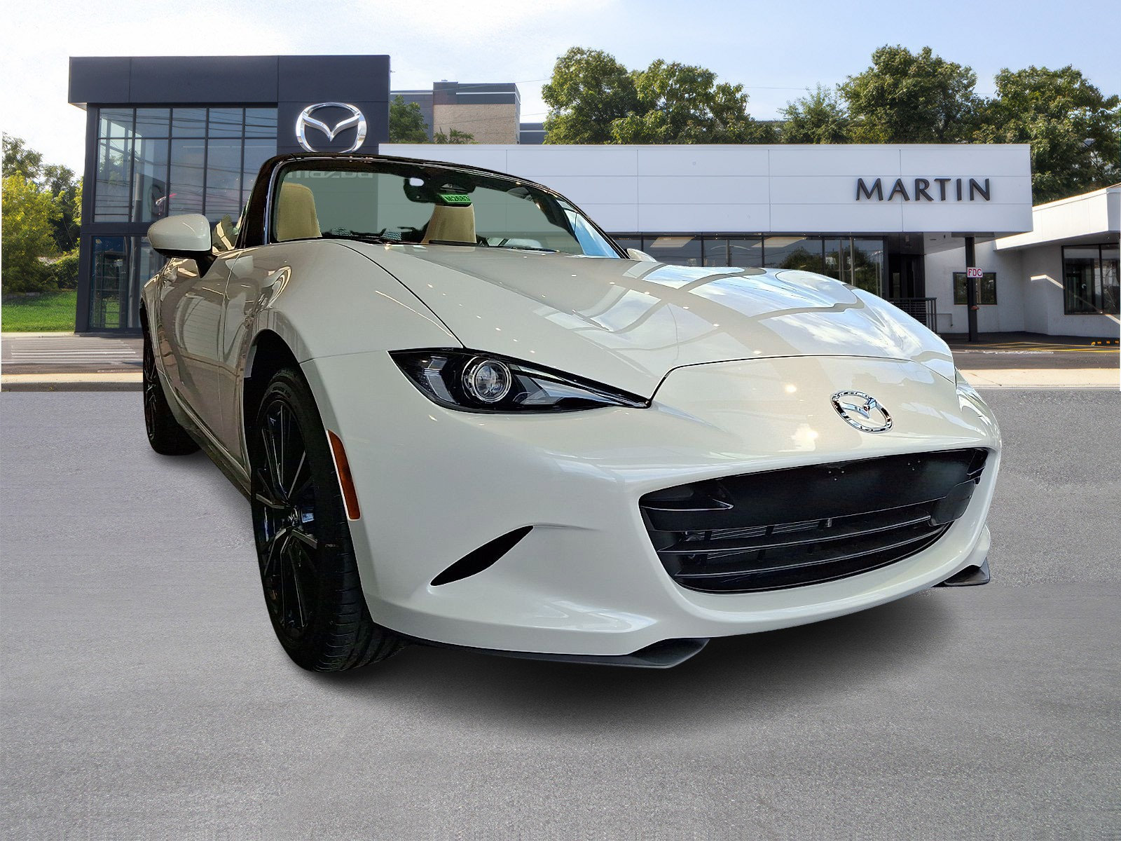New 2026 MAZDA MX-5 Miata Grand Touring RWD image 1